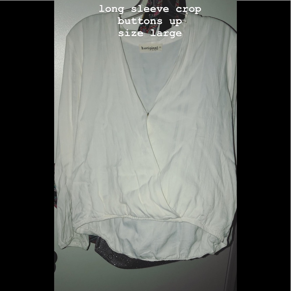 White crop top